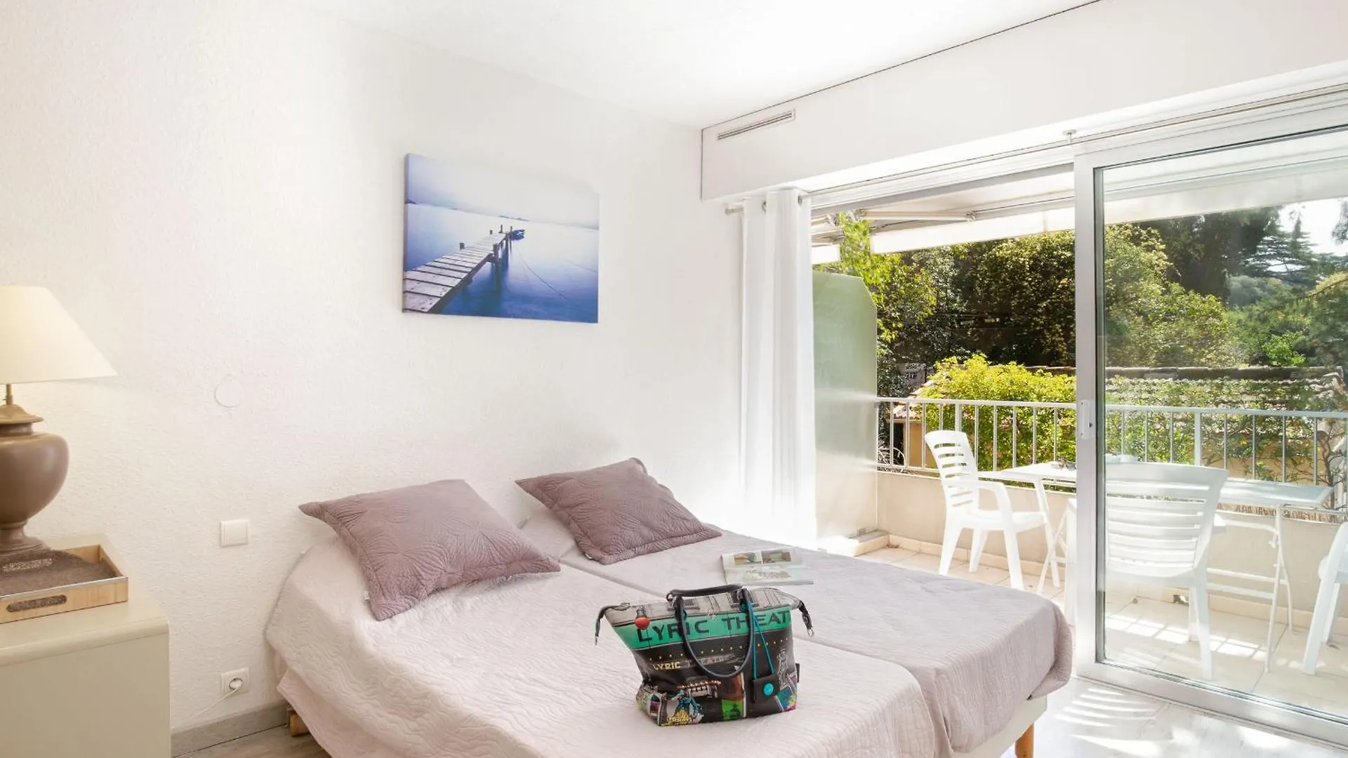 Apartament Studio Climatise Pour 3, Face Est, A 50M Plage Et Proche Commerces - Fr-1-466A-23 Saint-Raphaël